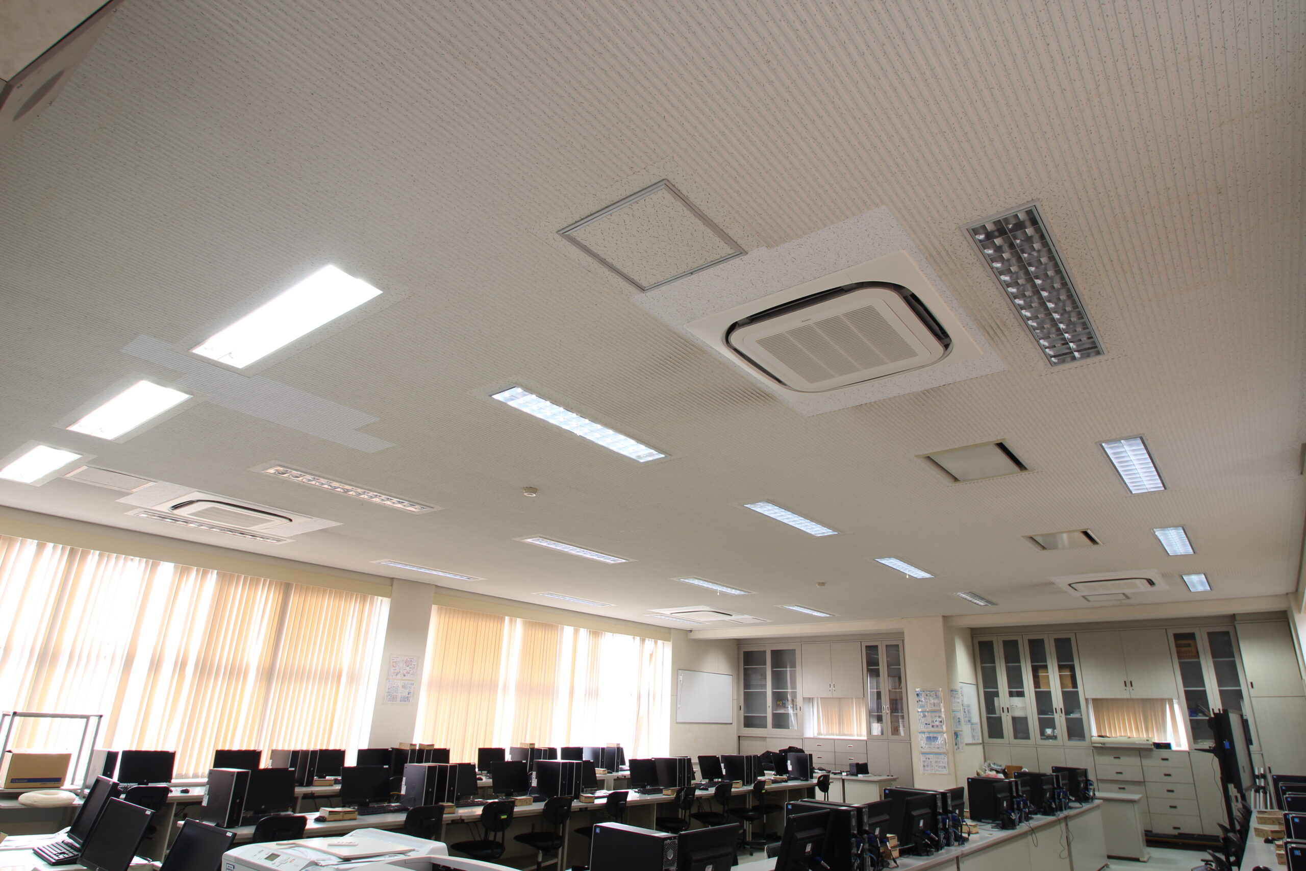 野田市立第一中学校空調設備設置工事