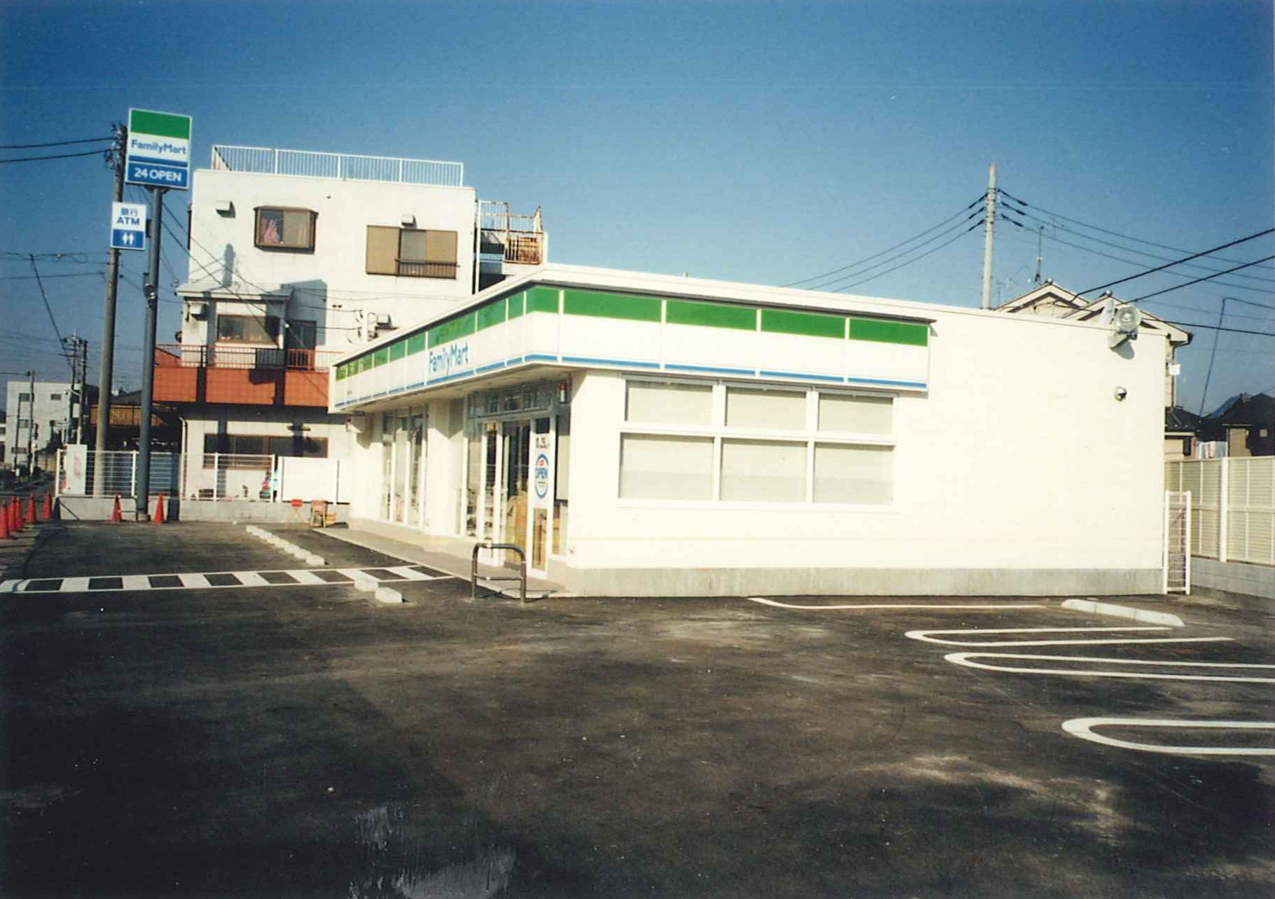 ファミリーマート建設工事